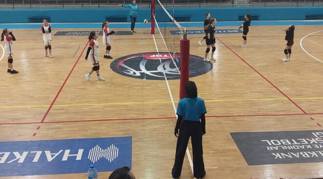 Filenin minik sultanlarında yarı final günü