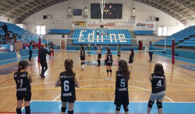 Filede Plevne ve Şehit Asım finalde