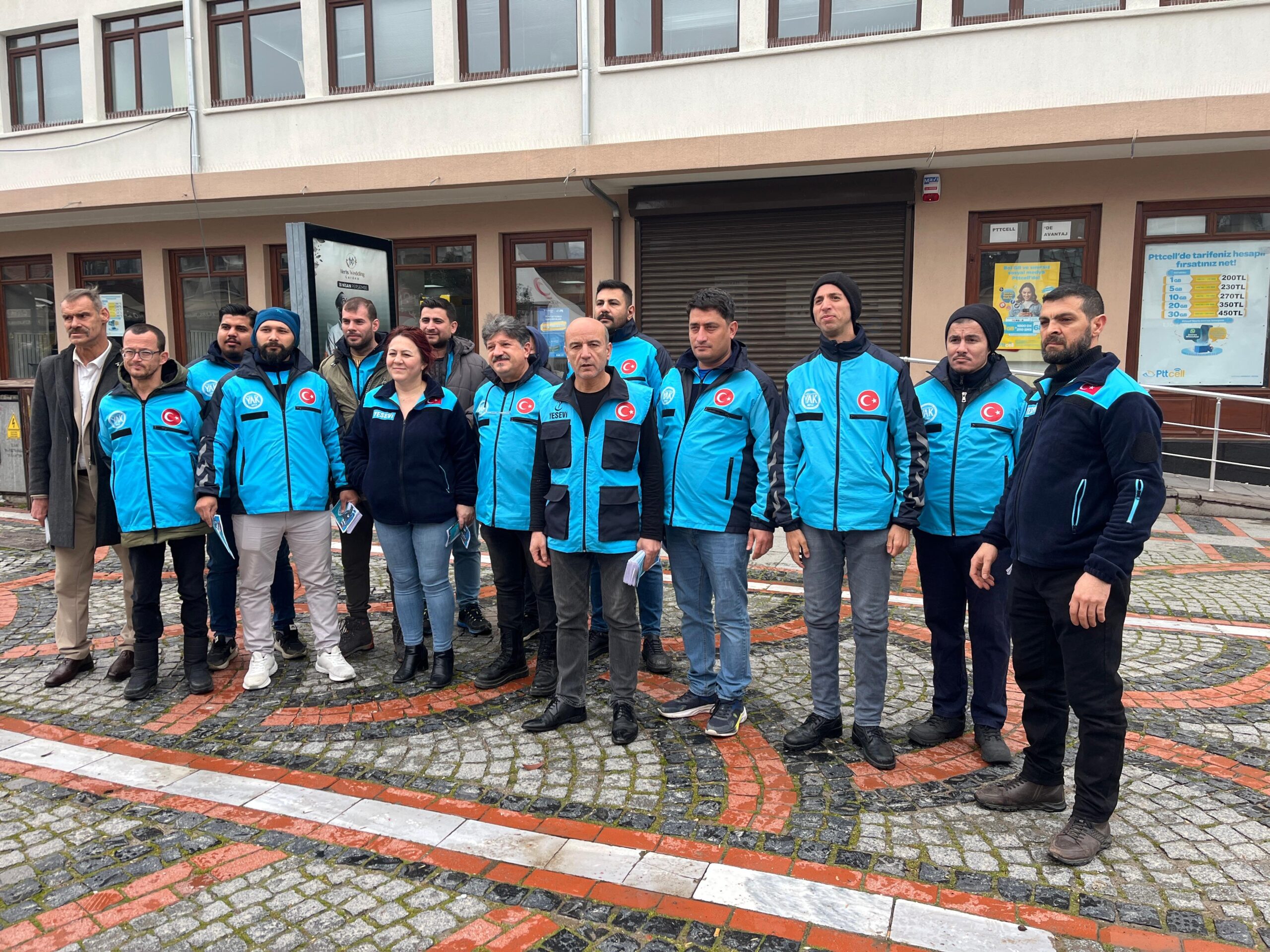 Geçerli görselin alternatif metni yok. Dosya adı: yesevi-1-scaled.jpg