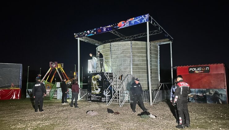Lunaparkta oyun aletinden düşüp, yaşamını yitirdi
