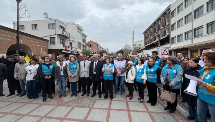 Velilerden Tekin’e ‘istifa’ çağrısı!