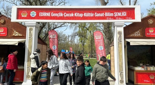 Millet Bahçesi’nde ‘gençlik’ şenliği