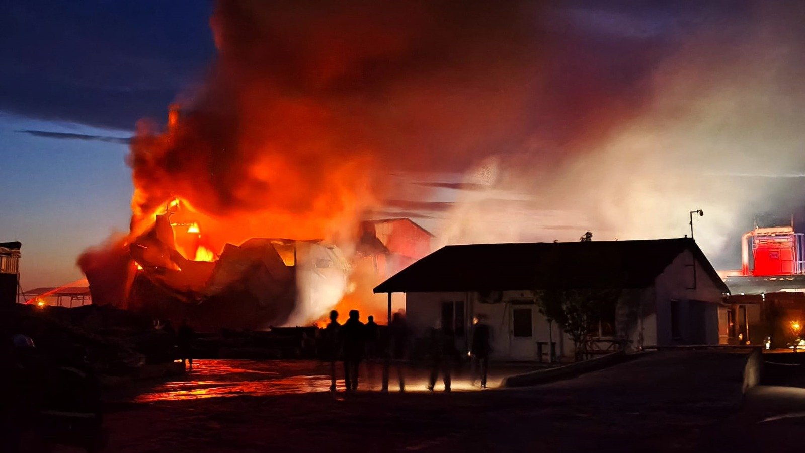 Geçerli görselin alternatif metni yok. Dosya adı: WhatsApp-Image-2026-04-21-at-12.35.03-1.jpeg