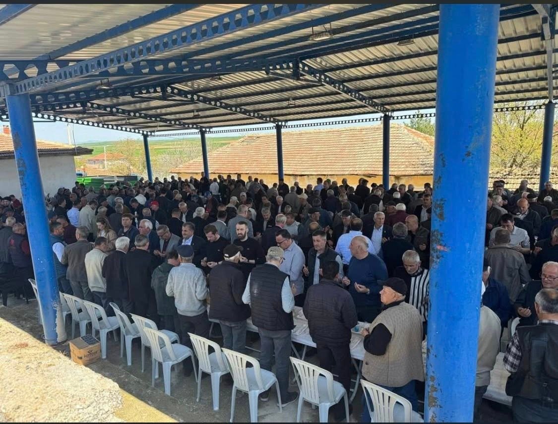 Geçerli görselin alternatif metni yok. Dosya adı: arizbaba-yagmur.jpg