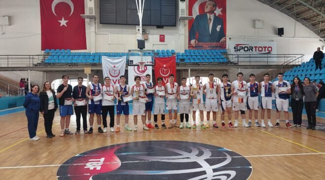3×3 Basketbol’da Edirne Lisesi şampiyon