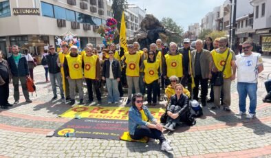 Öğretmenler ‘yaşam nöbetine’ devam