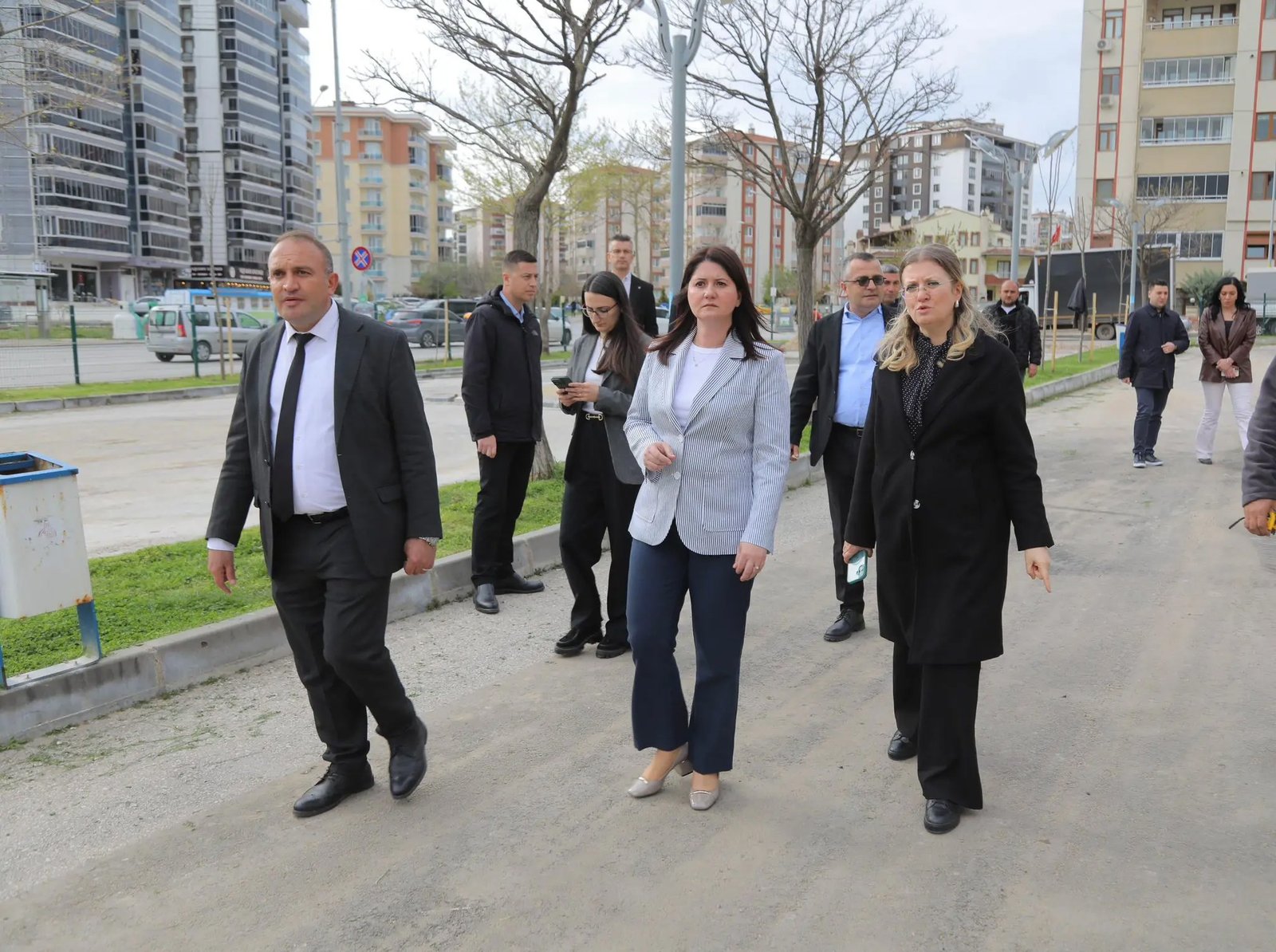 Geçerli görselin alternatif metni yok. Dosya adı: filiz-gencan-parklar-11.jpg