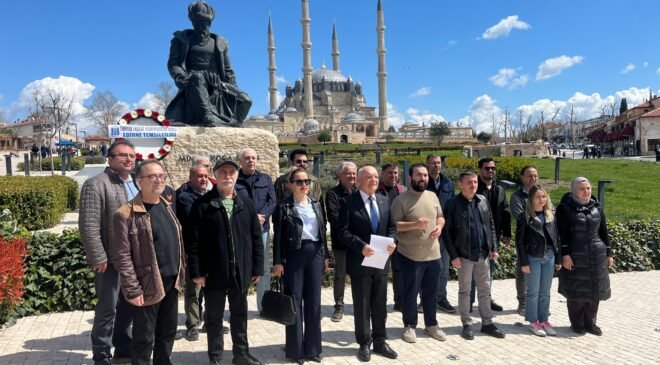 Büyük usta, ‘ustalık eseri’ önünde anıldı