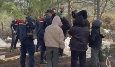 Göçmen kaçakçılarına operasyon