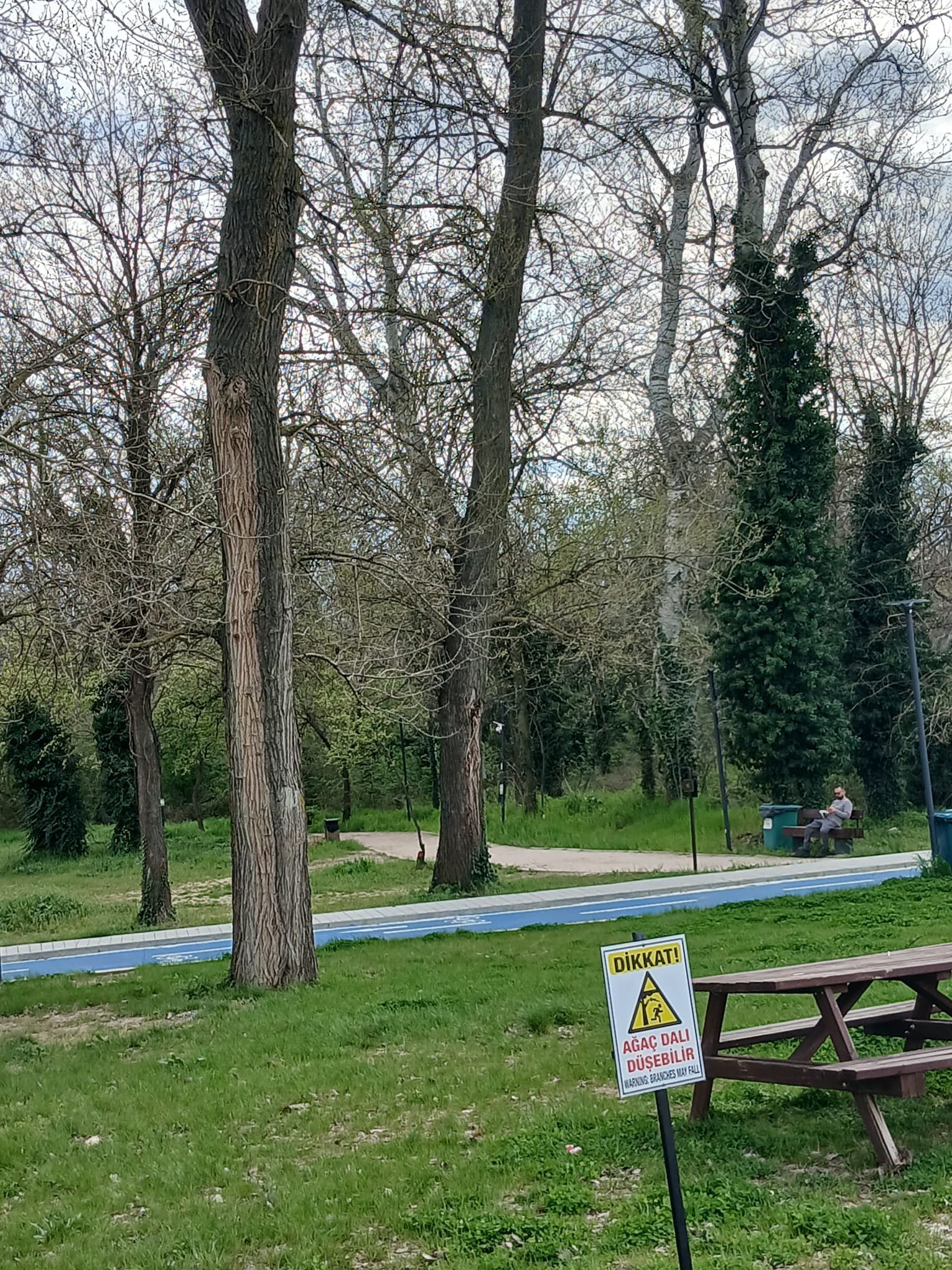 Geçerli görselin alternatif metni yok. Dosya adı: levha1.jpg