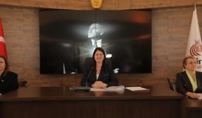 Belediye Meclisi’nde seçimli gündem