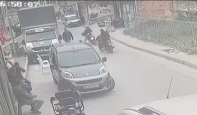 Motosiklet kazası kamerada