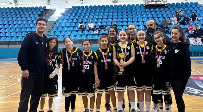 U-12 Kızlar Basketbol’da DSİ (A) birinci