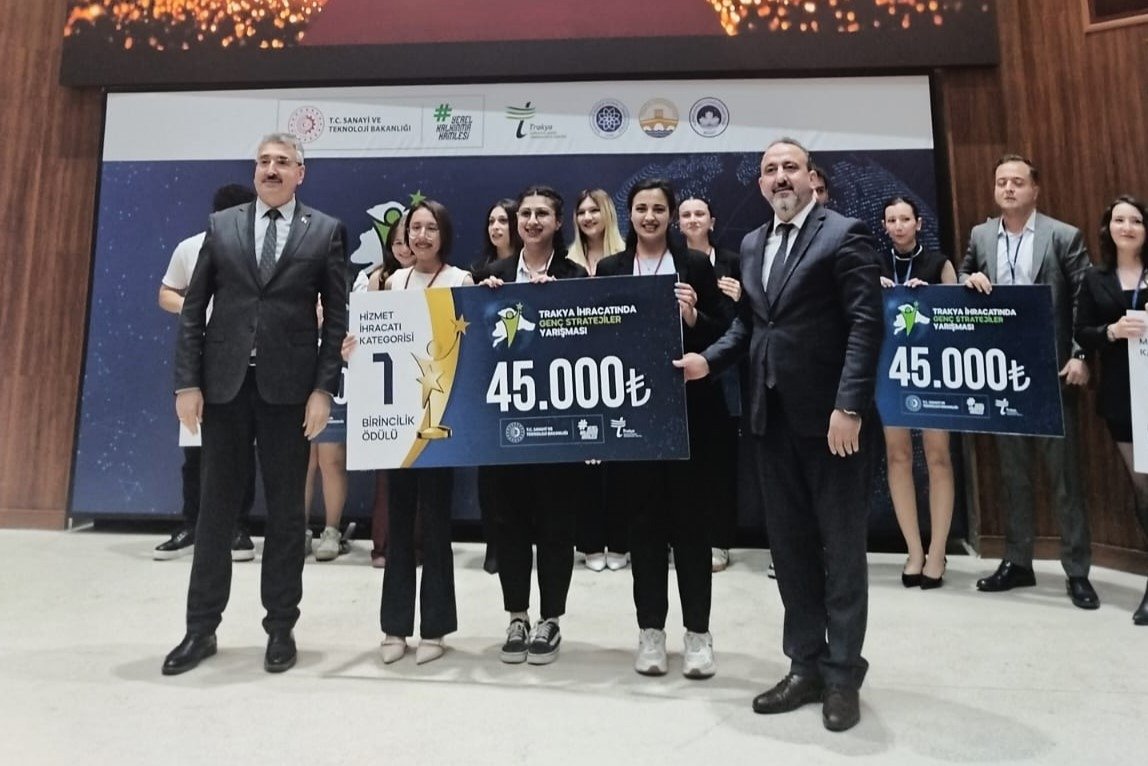 Geçerli görselin alternatif metni yok. Dosya adı: tu-strateji.jpg