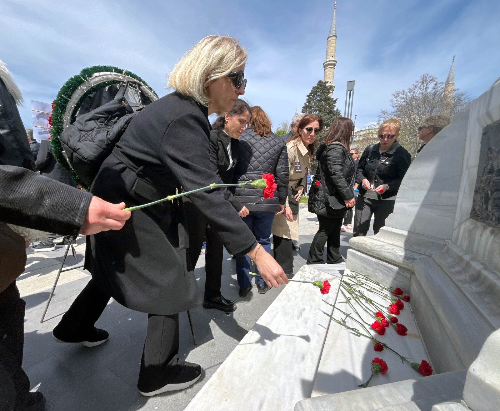 Geçerli görselin alternatif metni yok. Dosya adı: turk-egitim-sen-6.jpeg