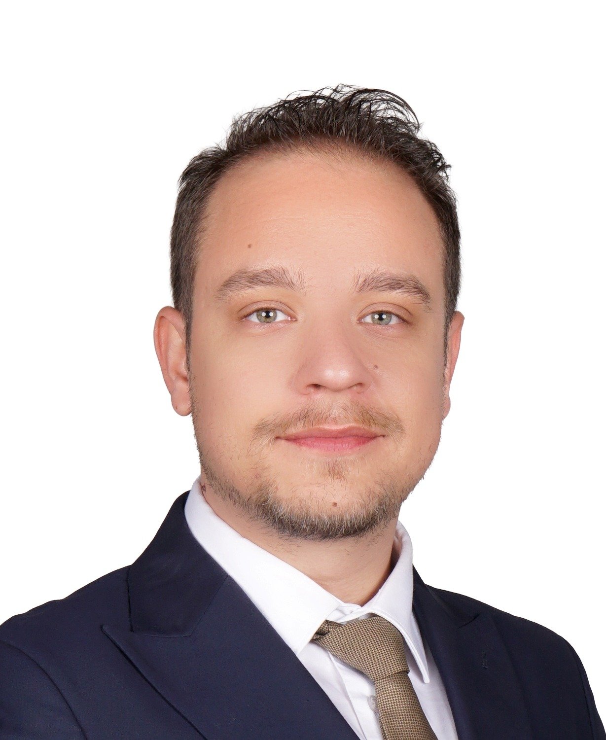 Geçerli görselin alternatif metni yok. Dosya adı: zafer.jpg