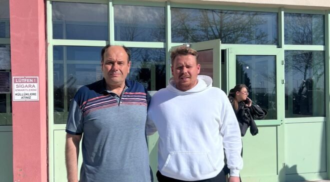 Baba – oğul aynı okulda