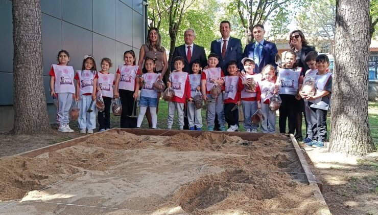 Öğrencilere ‘müze bahçesinde’ farkındalık