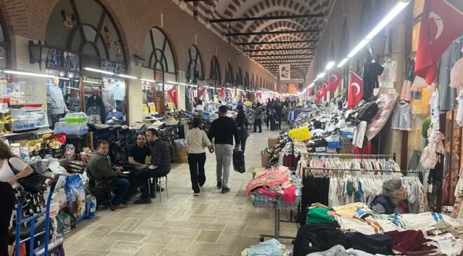 Esnafa ‘bayram’ gelmedi!