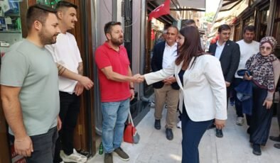 Gencan esnaf ve vatandaşla buluştu