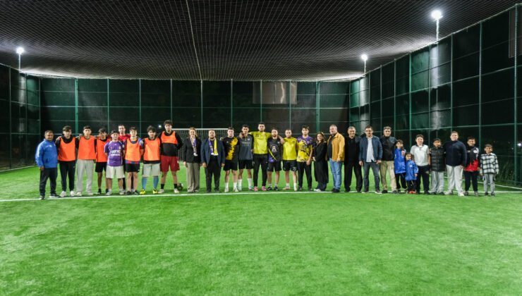 Kurtuluş Mahallesi’ne halı saha