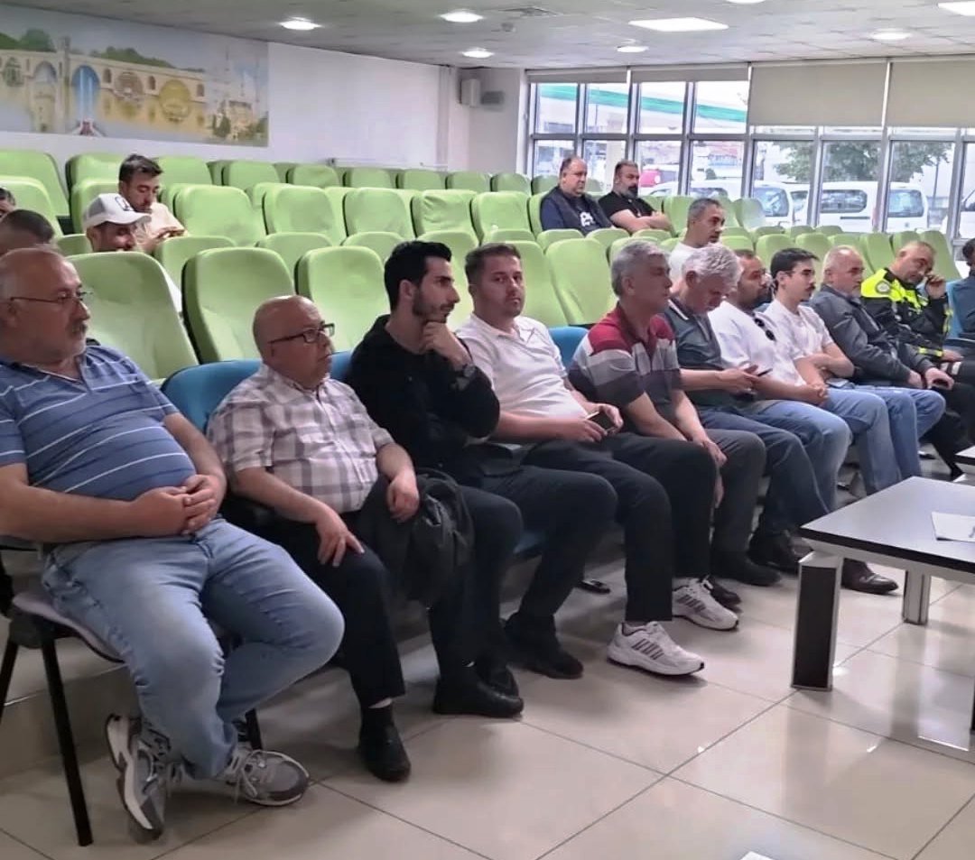 Geçerli görselin alternatif metni yok. Dosya adı: askf.jpg