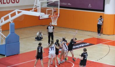 Basketbol U16 kızlarda sıra çeyrek finalde