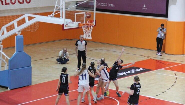 Basketbol U16 kızlarda sıra çeyrek finalde