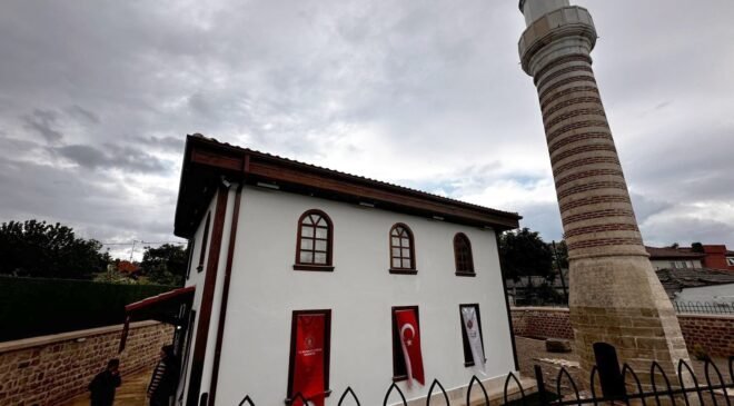 Şeyh Şücaeddin Camisi ibadete açıldı!