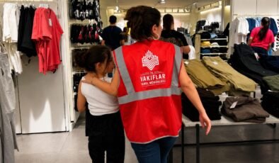 Vakıflar’dan 287 çocuğa 5’er bin lira