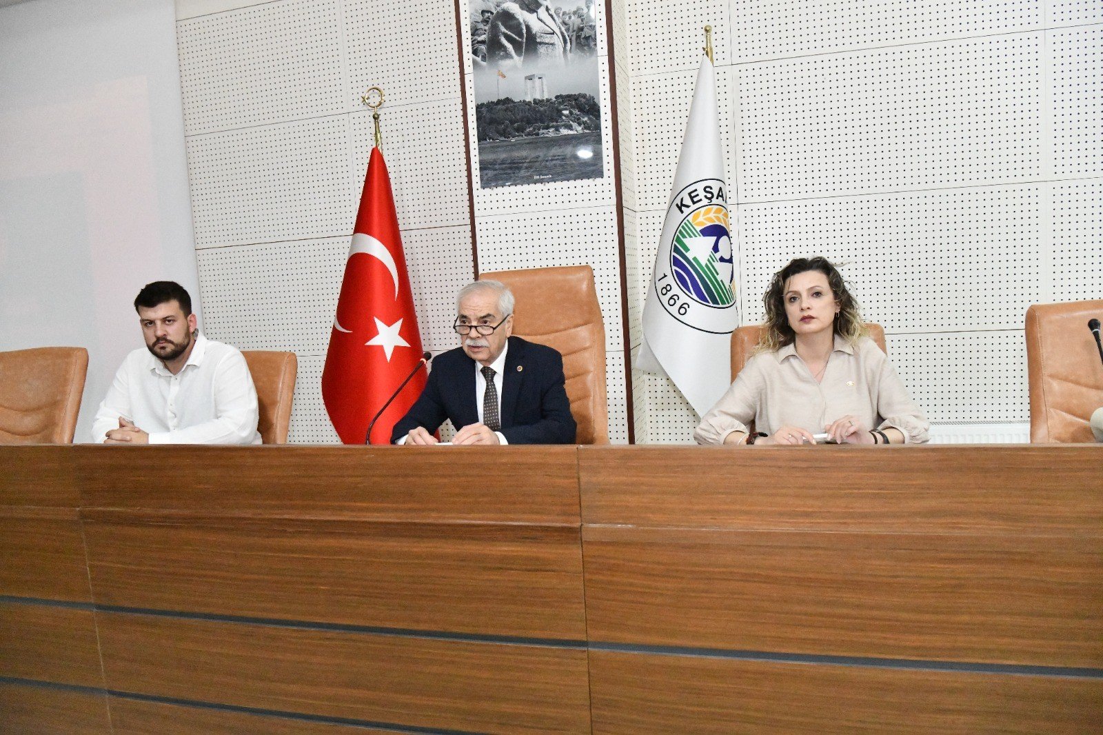 Geçerli görselin alternatif metni yok. Dosya adı: kesan-bel.jpg