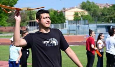 Havada okul sporları