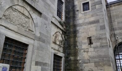 Sokollu Mehmet Paşa Camii ilgi bekliyor