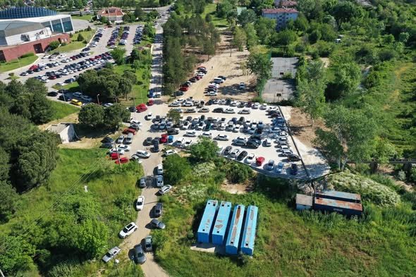 Geçerli görselin alternatif metni yok. Dosya adı: tu-otopark.jpg
