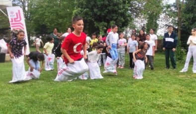Vakıflar’dan çocuklara piknik