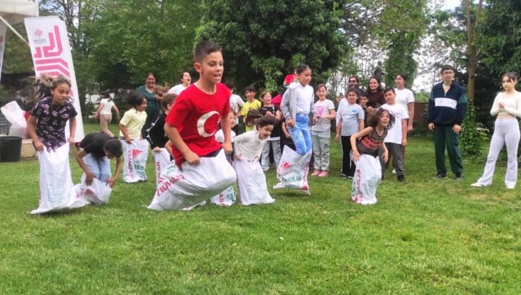 Vakıflar’dan çocuklara piknik
