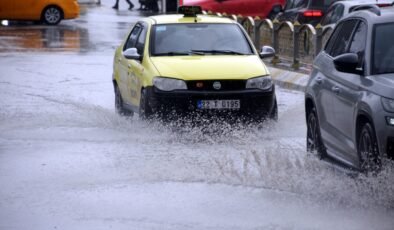 Edirne’de sağanak yağış!