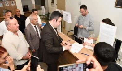 CHP’de ilk imza Çakır’dan