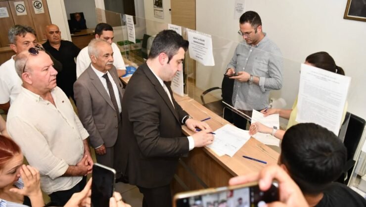 CHP’de ilk imza Çakır’dan