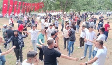Vaysal’da bahara ‘renkli’ merhaba