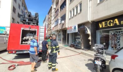 İş yerindeki yangın, büyümeden söndürüldü