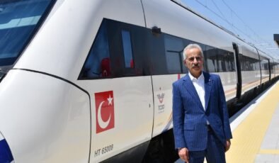 Hızlı trende ilk sefer yıl sonu!