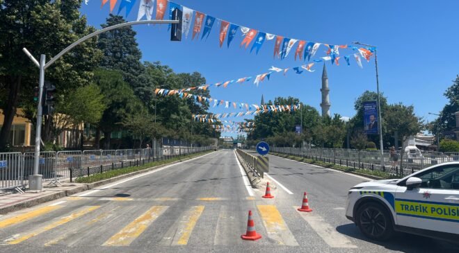 Atatürk Bulvarı gün öncesinden kapatıldı!