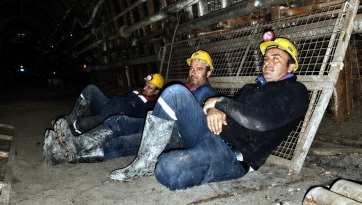 ‘Hak arayan madencilerin yanındayız’