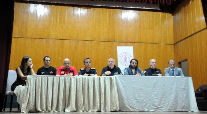 ‘Afetler tatile çıkmıyor’
