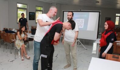 TÜ’de yemekhane çalışanlarına hayati eğitim