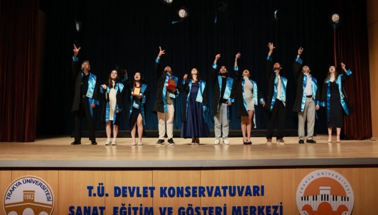 TÜ Devlet Konservatuvarı’nda mezuniyet heyecanı