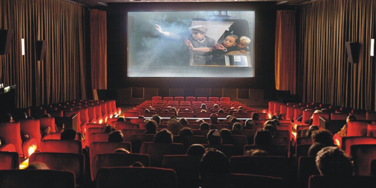 Geçerli görselin alternatif metni yok. Dosya adı: sinema.jpg