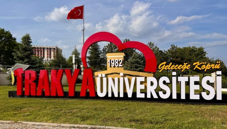 TÜ mezunlarına fotoğraf alanı