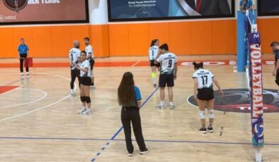 Voleybol Turnuvası’nda durmak yok